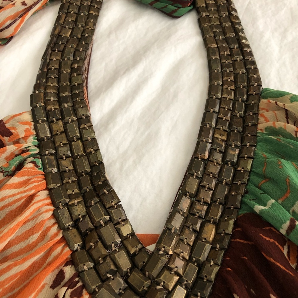Dress - Picture 3 of 7